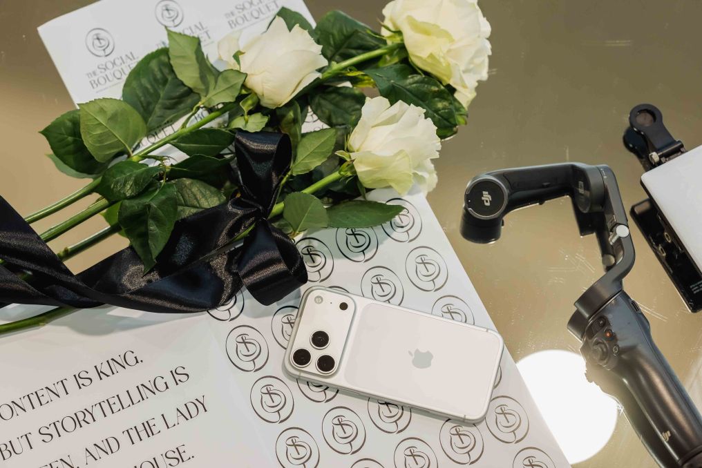 The Social Bouquet Content Creator photo