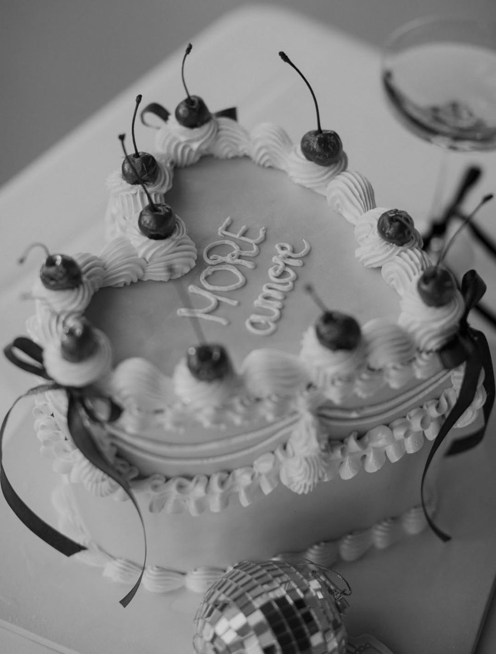 LAURA TRAPP - Weddings & Events Planner photo