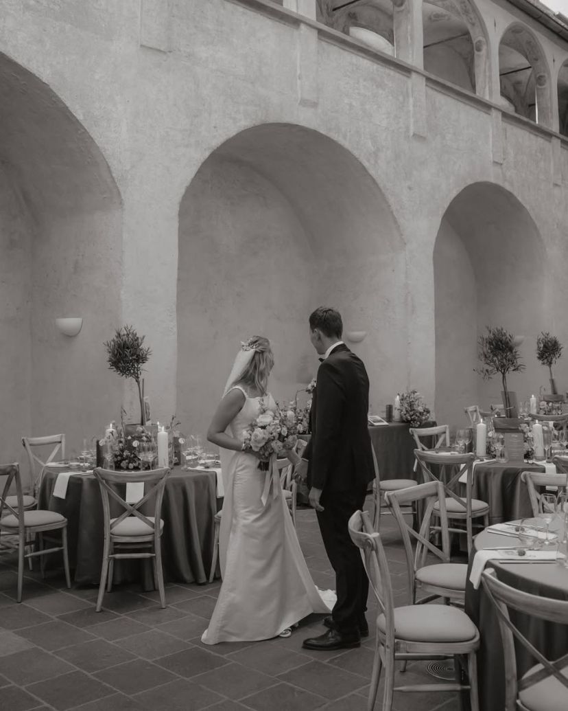 LAURA TRAPP - Weddings & Events Planner