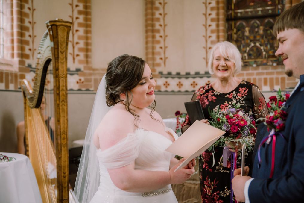 Yvonne Beck Bilingual Celebrant Wedding Officiant photo