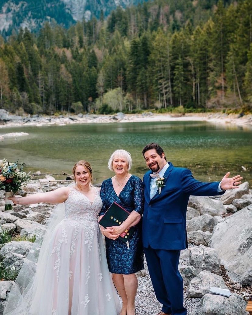 Yvonne Beck Bilingual Celebrant Wedding Officiants