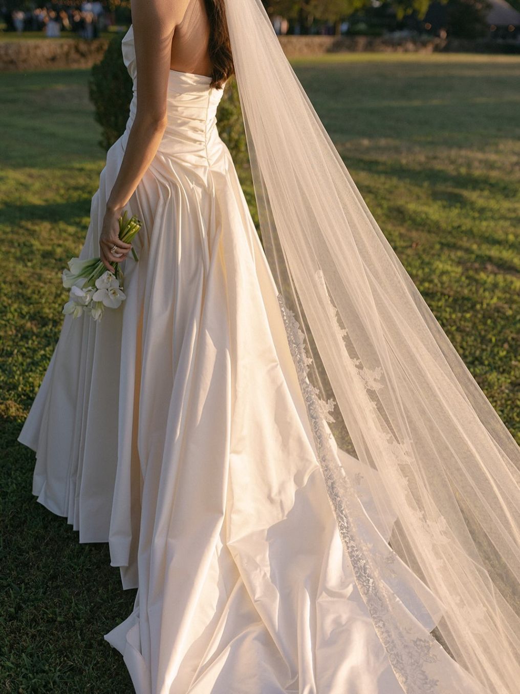 ENAURA Bridal Salon photo