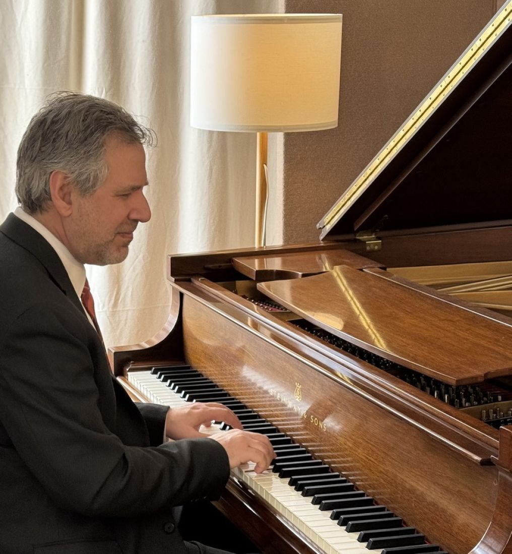 Alex Levin Music