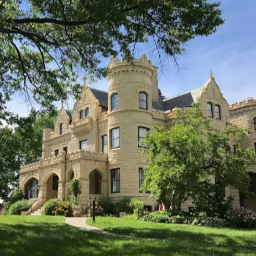 Joslyn Castle & Gardens Venue