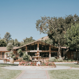 Los Willows Wedding Estate Venue | About